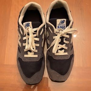 New Balance 373’s